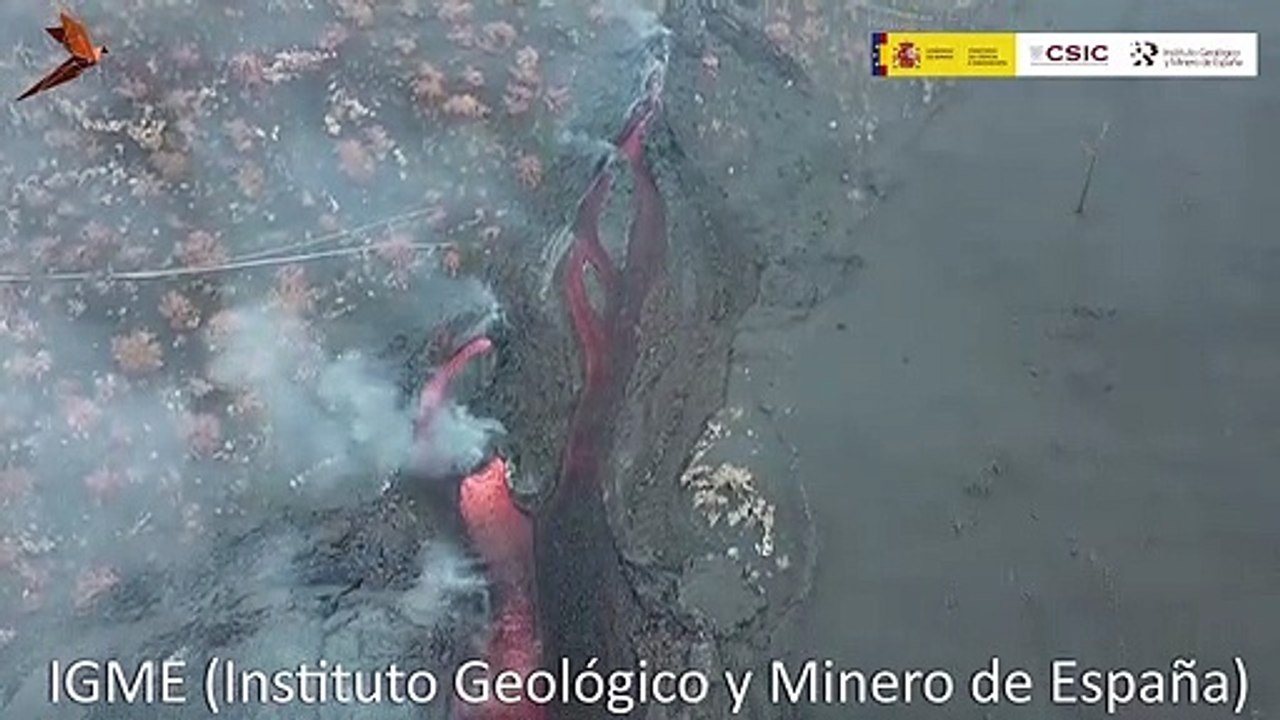 Impressionants imatges de l'erupció de La Palma a vista de dron