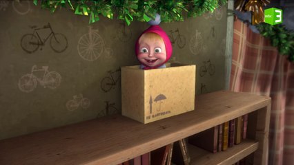 ماشا تحتفل بيوم العيد بطريقتها