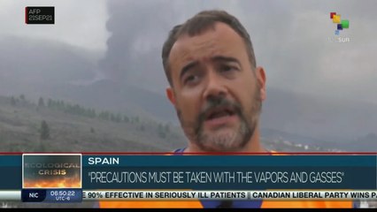 Cumbre Vieja volcano continues its advance destroying everything