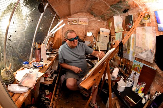 Visually impaired artist