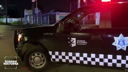 Motociclista y una unidad de la Policía de Guadalajara protagonizan choque  en la colonia El Dean
