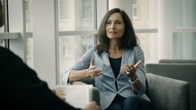 Linguistin Ransmayr über österreichisches Deutsch