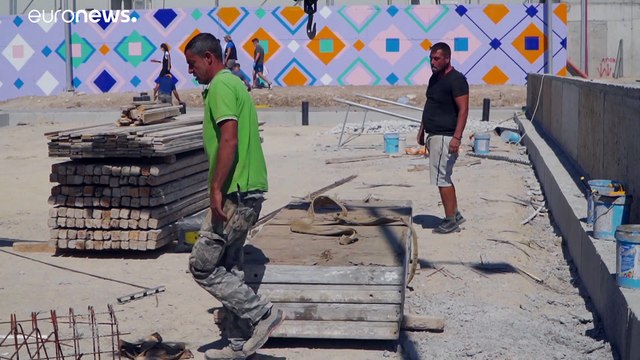 Samos, apre il nuovo campo per i migranti