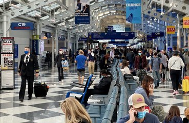Chicago Removes California, Puerto Rico From Its Travel Advisory List