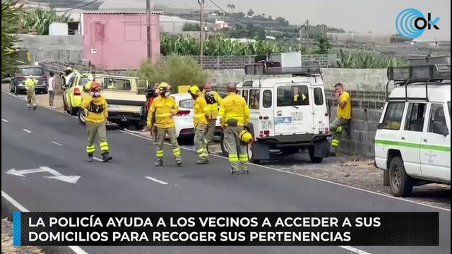 La Policía ayuda a los vecinos a acceder a sus domicilios para recoger sus pertenencias