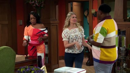 The Neighborhood 4x02 Season 4 Episode 2 Clip - Welcome To The Intervention-
