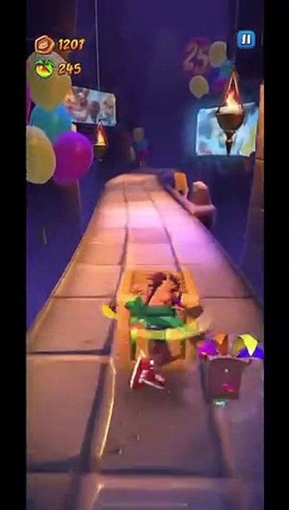 NITRO SHARKBITE Battle Run Gameplay On Temple Ruins - Crash Bandicoot: On The Run!