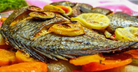 طريقة عمل السمك البلطي المشوي في الفرن