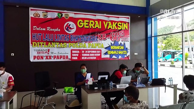 Polda Papua Gelar Vaksinasi di Terminal Baru Entrop, Sasar 1.500 Warga