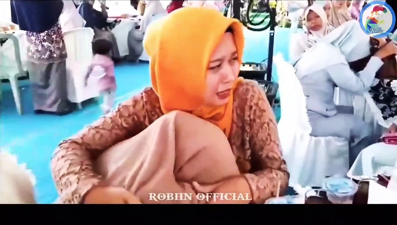 seharusnya aku