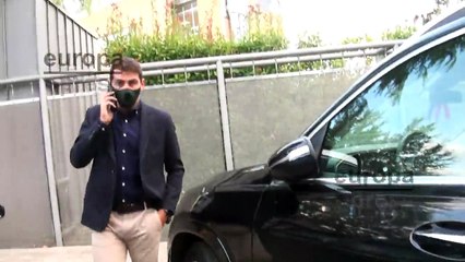 Iker Casillas enfadado ante las preguntas de nuestra reportera