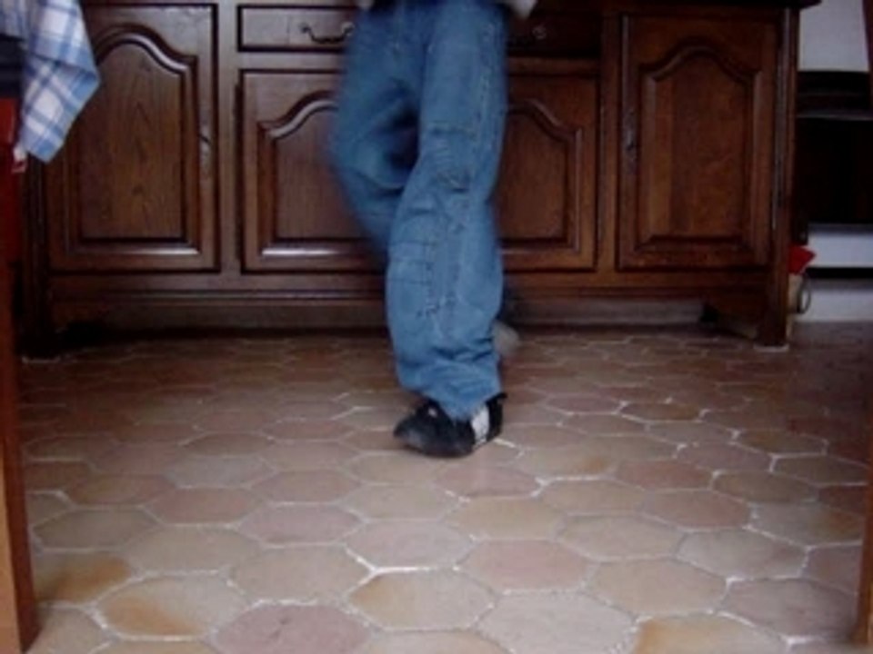 C-Walk Hell-Toe
