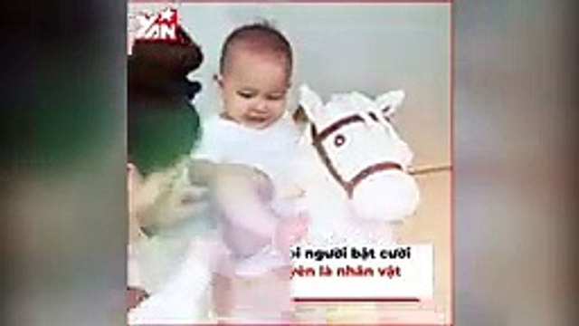 Subeo cực tình cảm khi phụ mẹ trông em trai, Hà Hồ hài hước trêu Leon: “Đùi bự, lốp căng ơi”