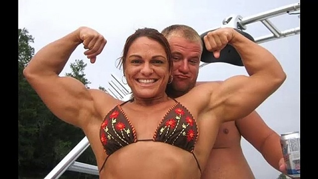 BIG FEMALE BODYBUILDER | CASEY |