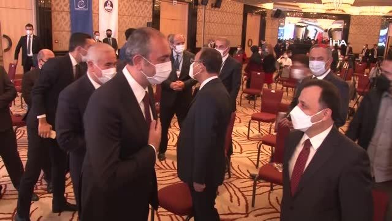 Bakan Gül: "Daha sağlam bir hukuk sistemi, daha güçlü bir demokrasi, daha geniş özgürlükler, reformcu kimliğimizin bileşenleridir"