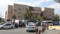 Duruşma sonrası bıçaklı kavgada 5 kişi yaralandı