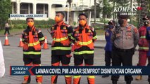 Lawan Covid, PMI Jabar Semprot Disinfektan Organik