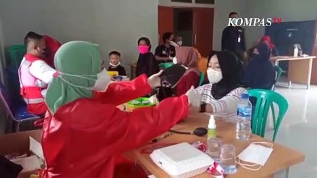 PMI Sukabumi Gelar Pengobatan Gratis dan Donor Darah