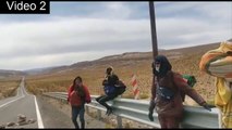 Inmigrantes ilegales bloquean ruta   INDH exige no realizar expulsión de ilegales