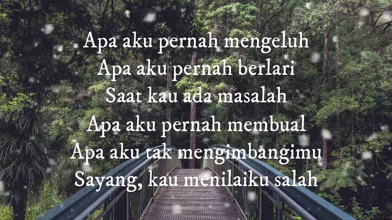 Cover dan Lirik Salah - Lobow Akustik (Cover Chintya Gabriella)