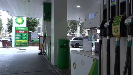 BP cierra algunas de sus gasolineras en Reino Unido por falta de suministro