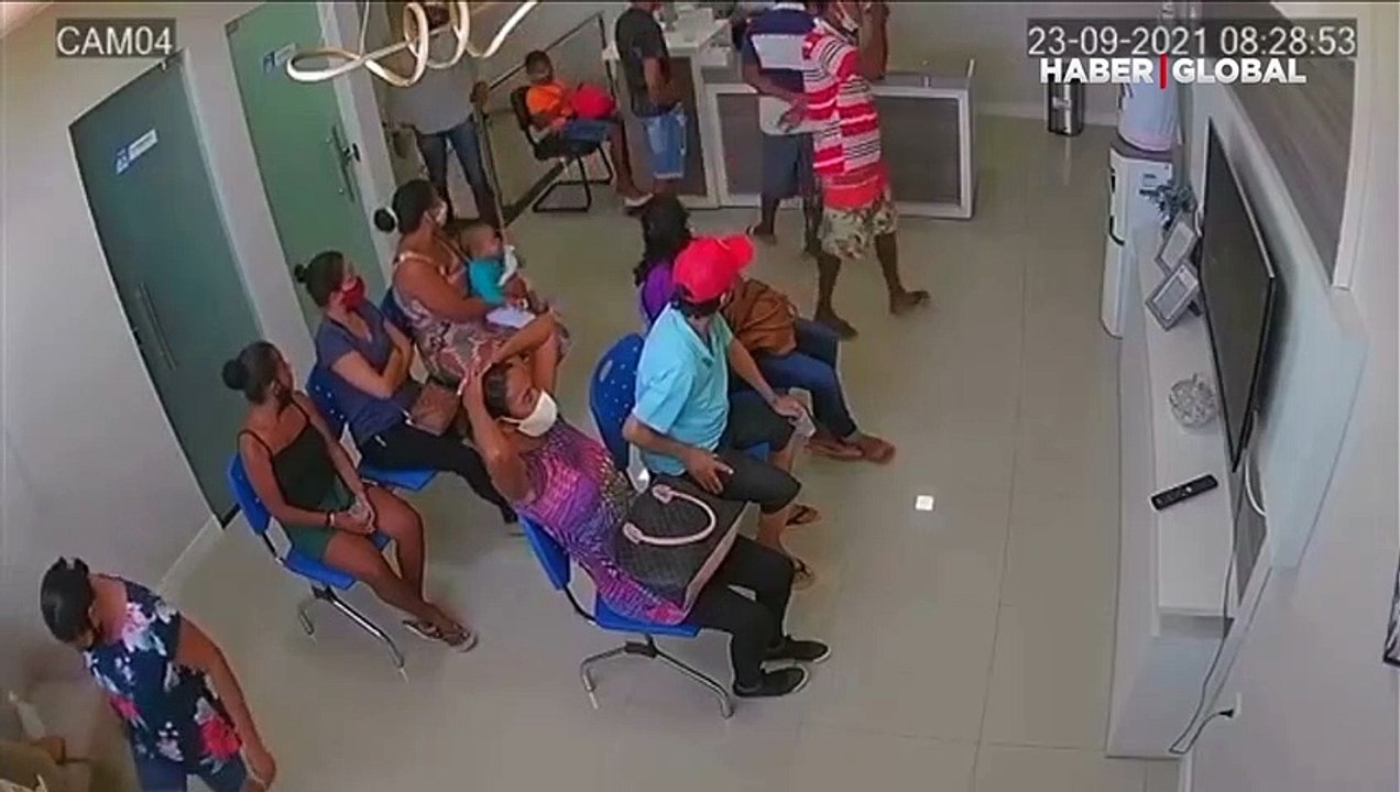 Klinikte cinayet anında yaşanan panik kameralara yansıdı