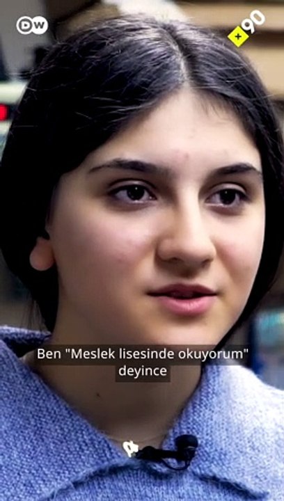 Meslek liseli olmak: "'Meslek lisesinde okuyorum' deyince insanların gözleri açılıyor