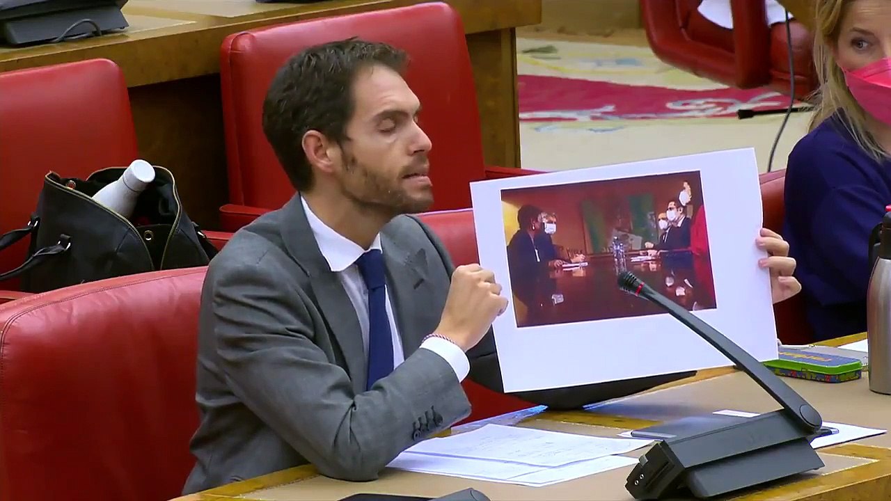 Sergio Sayas (UPN) le ajusta las cuentas a Nadia Calviño por la indecente foto del Gobierno con Bildu