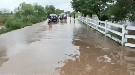 โคราชฝนตกหนัก น้ำซัดอ่างเก็บน้ำแตก น้ำป่าหลากท่วม 3 หมู่บ้าน