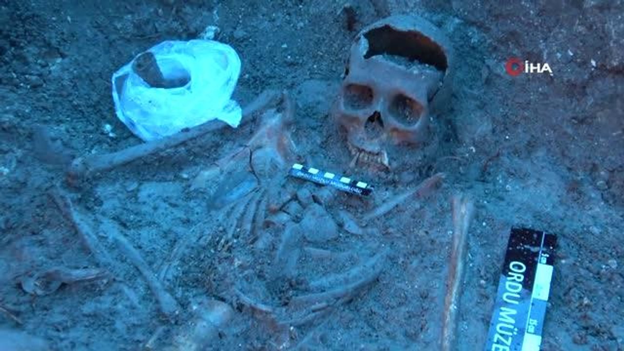 Fatsa'daki 2 bin yıllık mezarlarda kazı çalışmaları devam ediyor