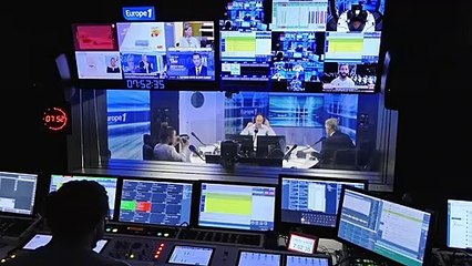 Les actes "violents" contre les hommes politiques se multiplient