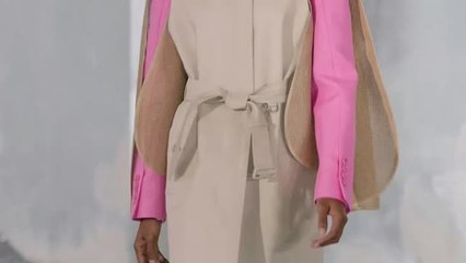 Burberry sigue apostando por la gabardina