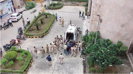 Download Video: Firing in Delhi's Rohini court kills gangster Jitendra Gogi, 2 others dead