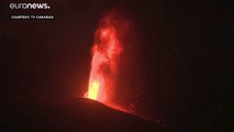 شاهد | 26 مليون متر مكعب من حمم بركان الكناري تهدد بمزيد من الدمار