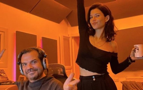 Beren Saat kimdir? Beren Saat hayatı ve biyografisi! Beren Saat kaç yaşında, nereli?