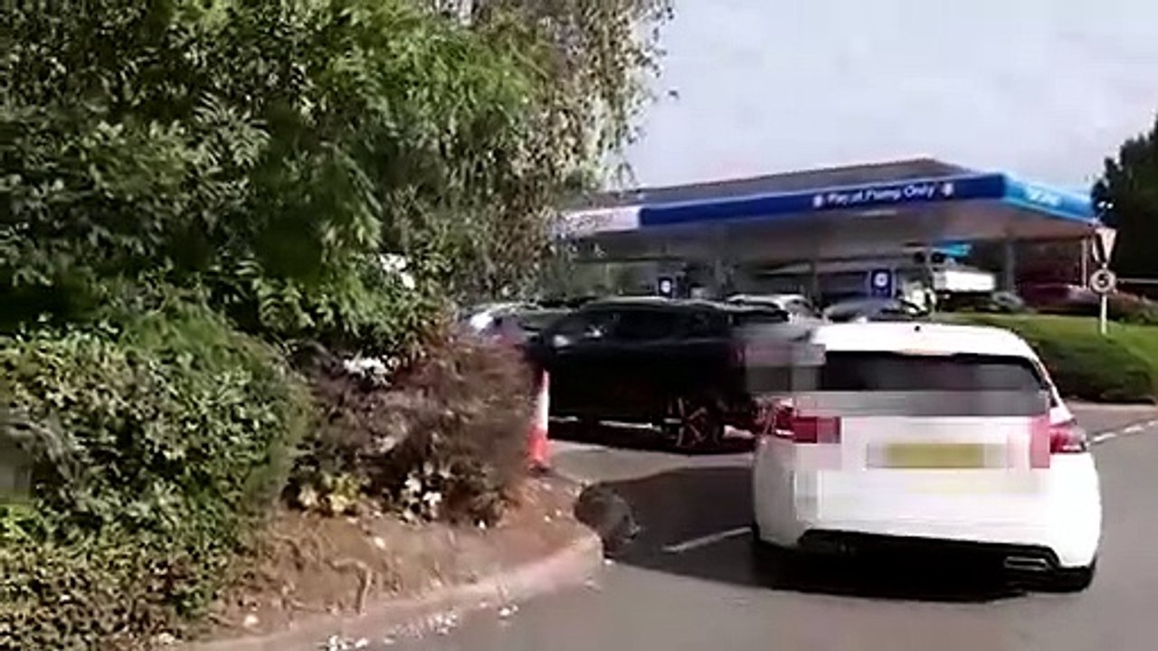 Petrol stations in Northampton are packed amids...