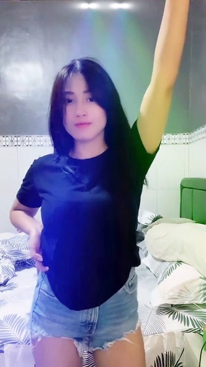 viral hot dance ²