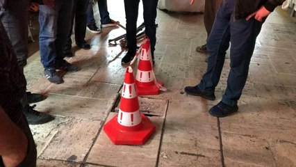 Tarihi çarşıda gaz sıkışması paniği