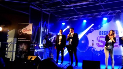 Brumath Mot de fin de  Etienne  Wolf sur scène avec Robin Leon