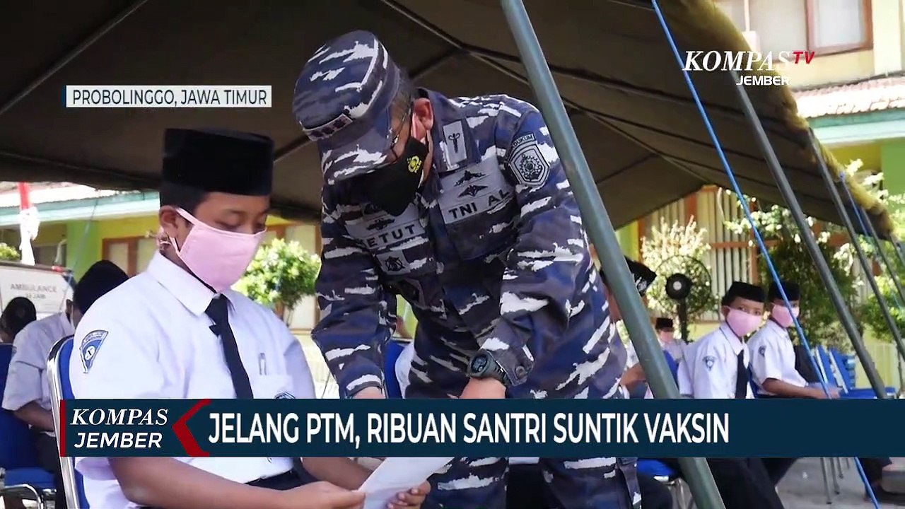 Ribuan Santri Antusias Vaksin COvid-19, Karena Syarat Pembelajaran Tatap Muka
