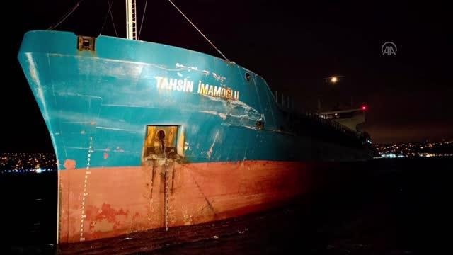 İstanbul Boğazı'nda çarpışan 2 kuru yük gemisi emniyetle demirletildi