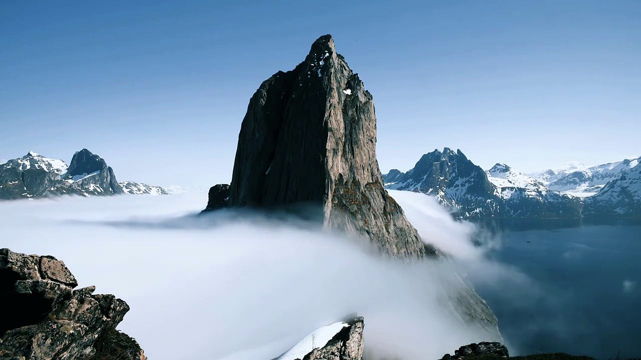 Melody Relaxing Music • Sunny Mornings _ Soft Piano & Guitar Music  メロディーリラックスミュージック•晴れた朝| ソフトピアノ＆ギター音楽