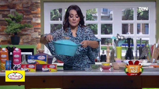 طريقة عمل شوربة المكرونة والبطاطس بالشبت مع الشيف فيفيان فريد