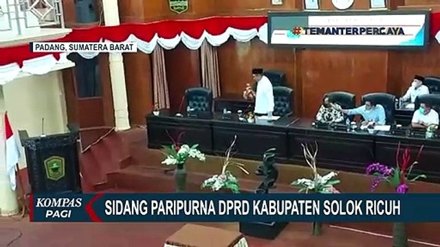 Ricuh Sidang Paripurna DPRD Kabupaten Solok, Bupati Walk Out