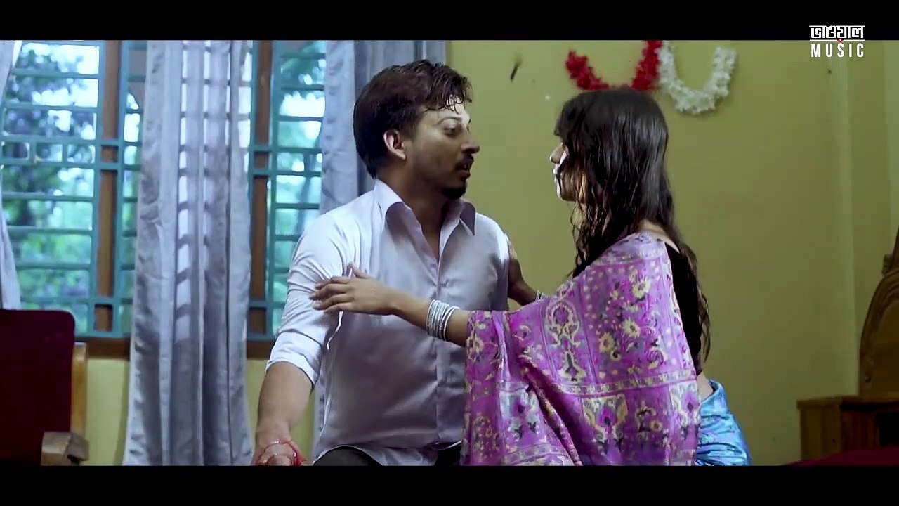 Amy Jonomer Ghum Diya Ja O Pakhi Re - Emon Khan -  Official Music Video -  Bangla New Song 2021