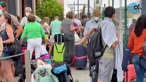 El cierre del aeropuerto dificulta la entrada y salida de personas y material a La Palma