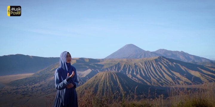 Alfina Nindiyani Asmaul Husna 99 Nama Allah