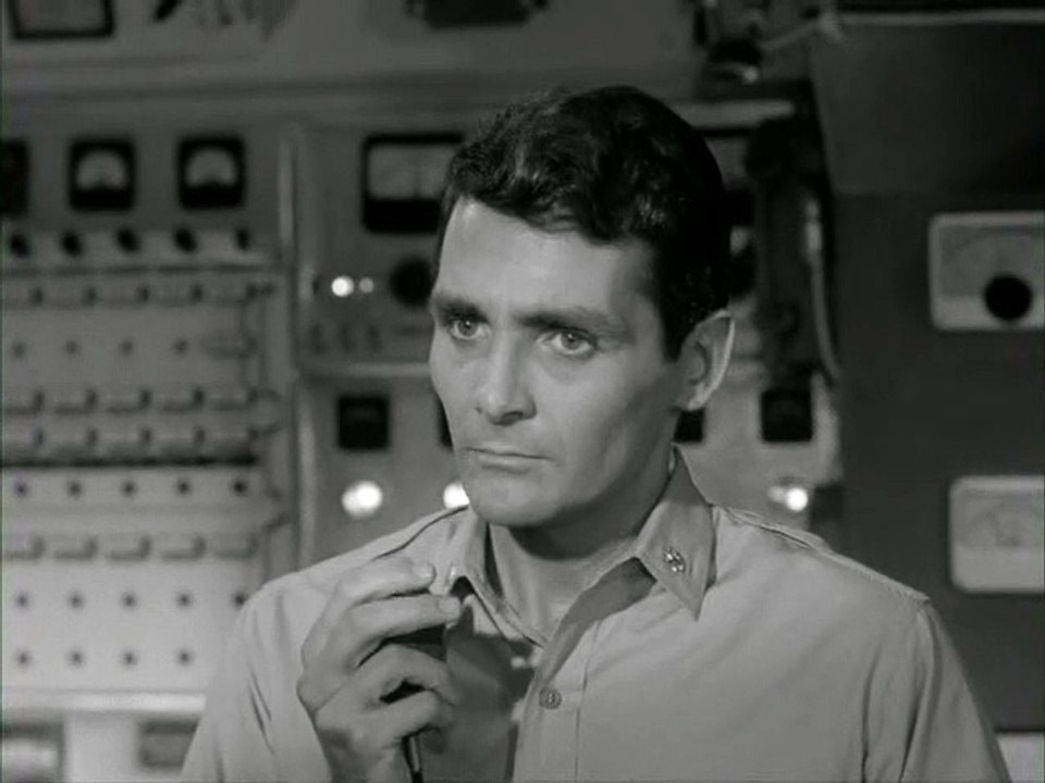 Viaje al fondo del mar -1x14-The Ghost Of Moby Dick (El fantasma de Moby Dick)