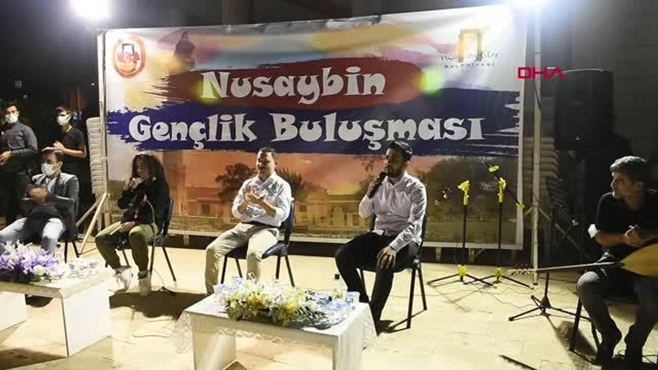 KAYMAKAM KAYABAŞI, HEM SAZ ÇALDI HEM TÜRKÜ SÖYLEDİ