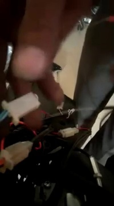 How to Install Buzzer in Okinawa Praise , (one side indicator buzzer)